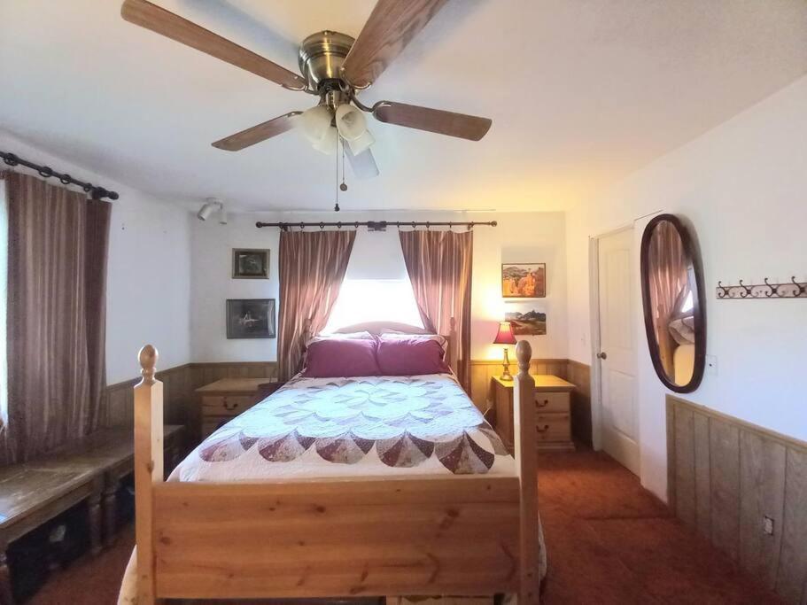 The Goulding Cottage And Farm - 4 Beds, 3 Baths Henrieville ภายนอก รูปภาพ